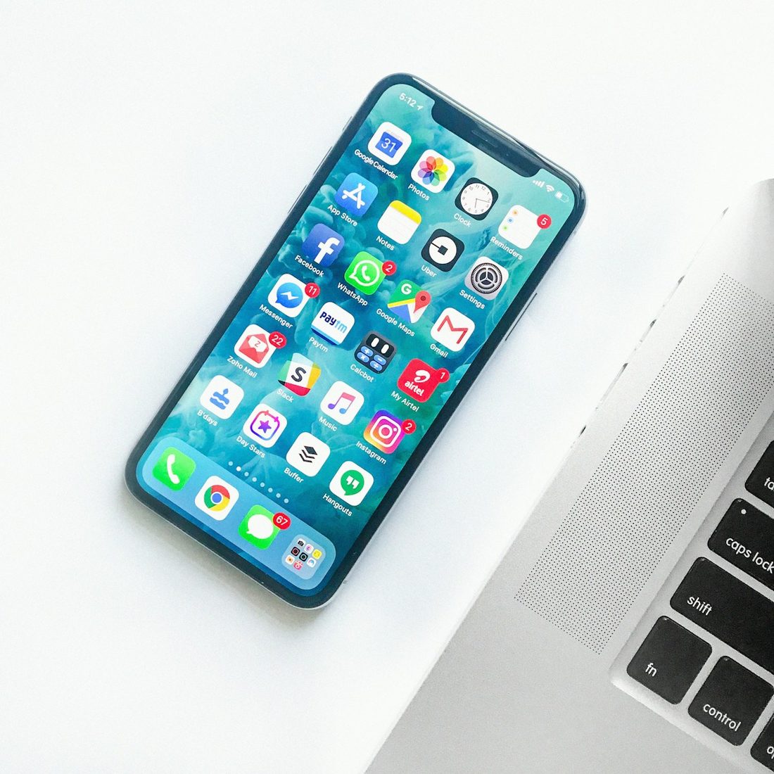 悟空体育 APP 赛程与赛事列表界面示意